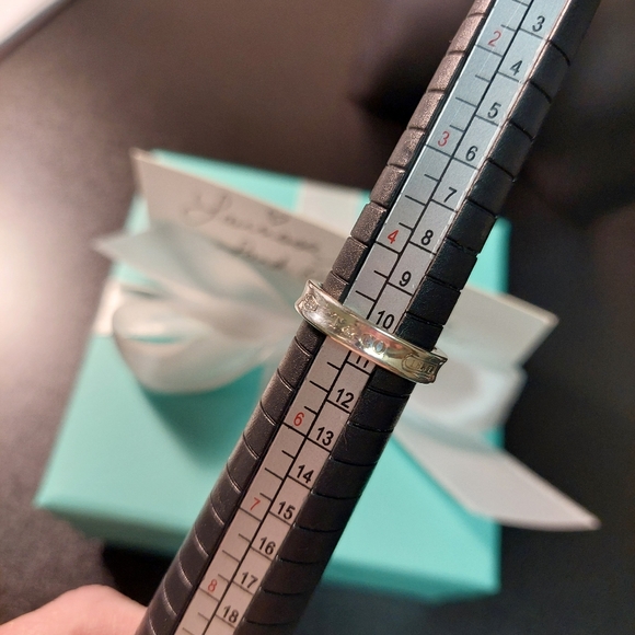 Tiffany & Co 1837 RTT Band/Ring - Picture 6 of 6